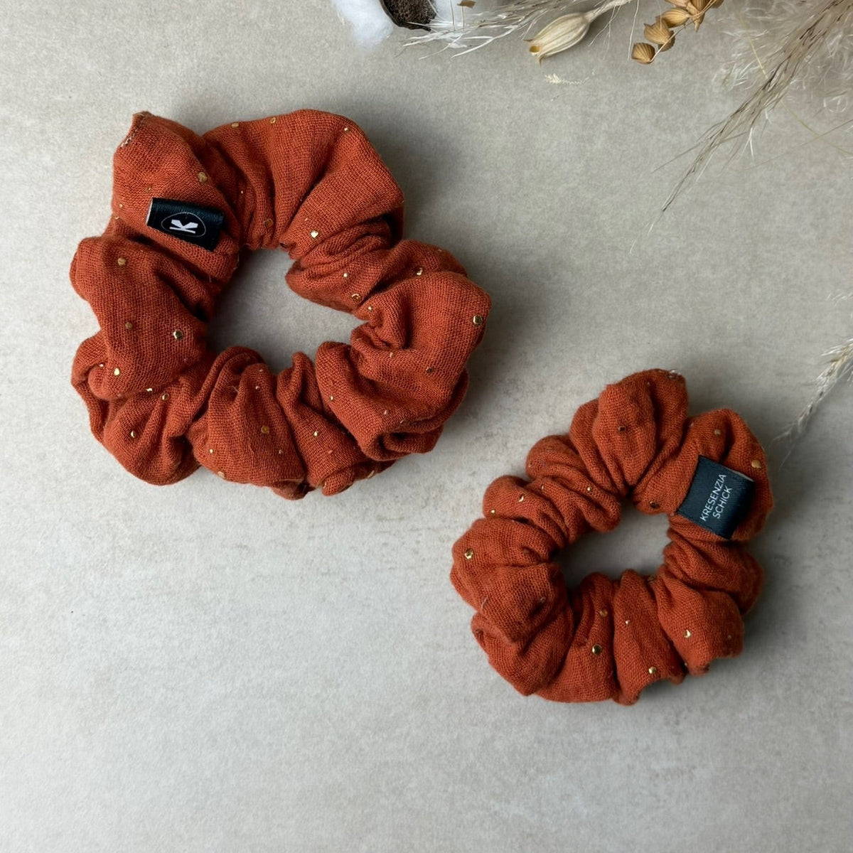 Scrunchie Stella Small Terracotta Glitterdot